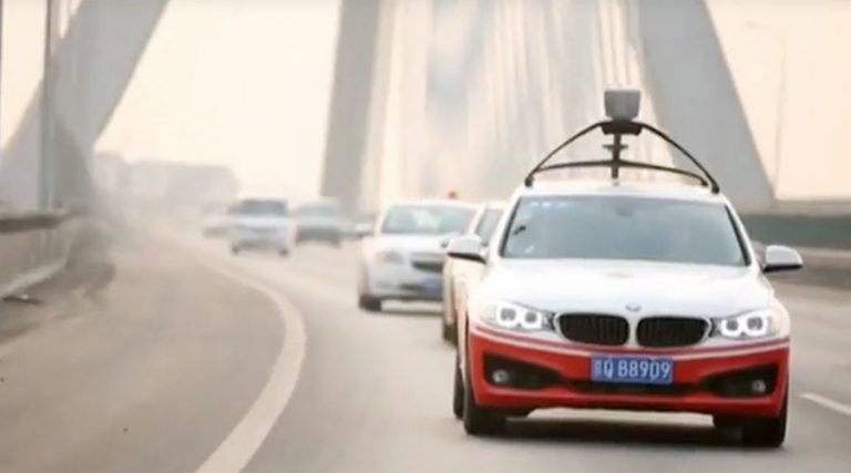 Baidu will release a free operating system for self-driving car
