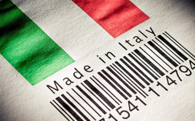 Dietrofront della manifattura italiana